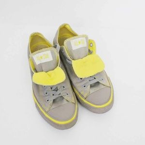 grey and yellow converse